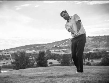 How Dofota Kucharski Become a Pro Golfer? The Complete Journey, Training, and Career Path Explained